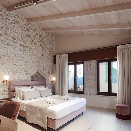 Philikon Luxury Suites 罗希姆诺 外观 照片