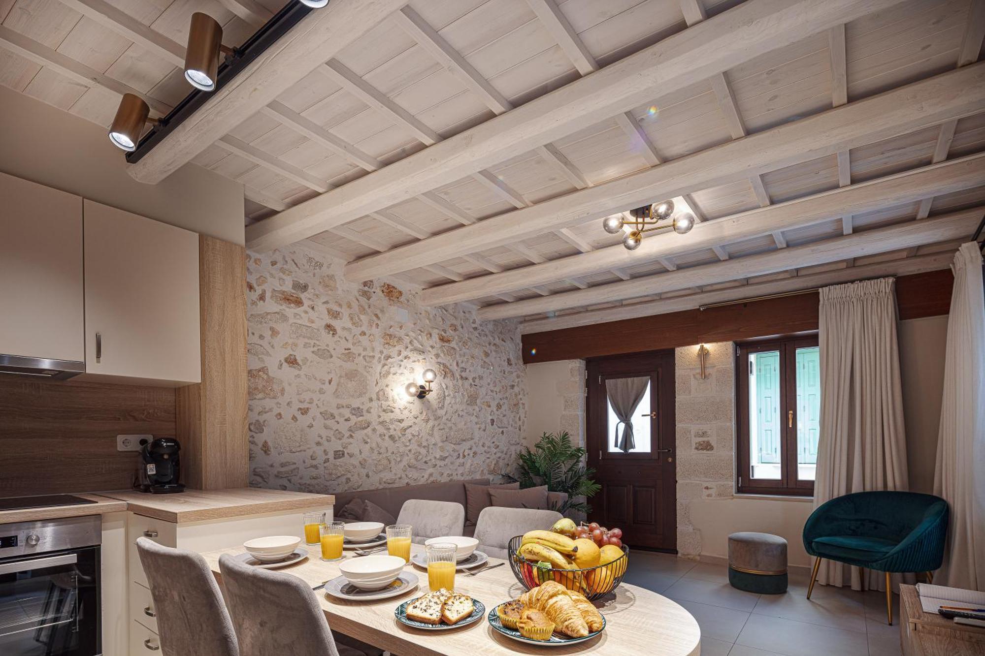 Philikon Luxury Suites 罗希姆诺 外观 照片