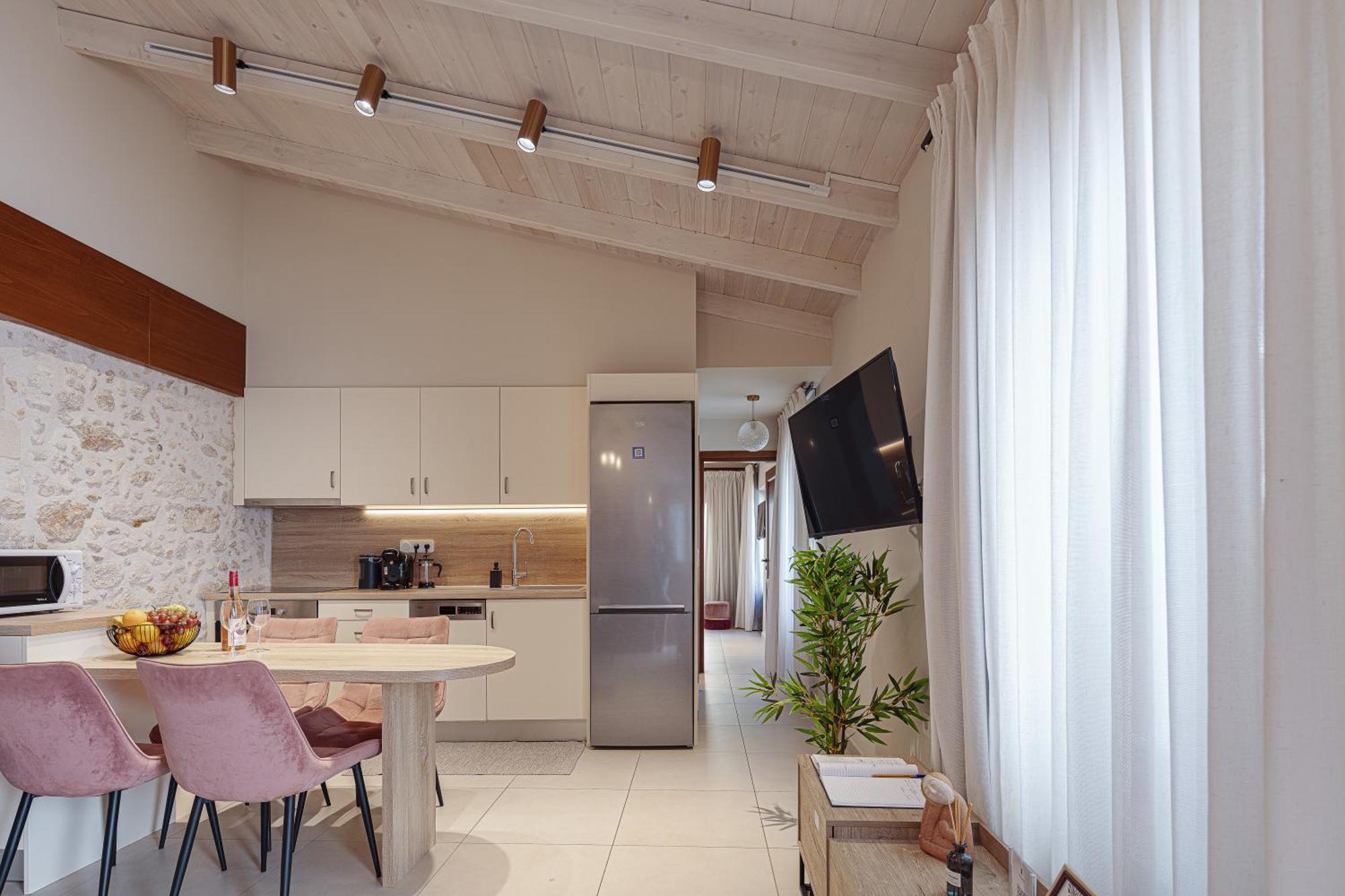 Philikon Luxury Suites 罗希姆诺 外观 照片