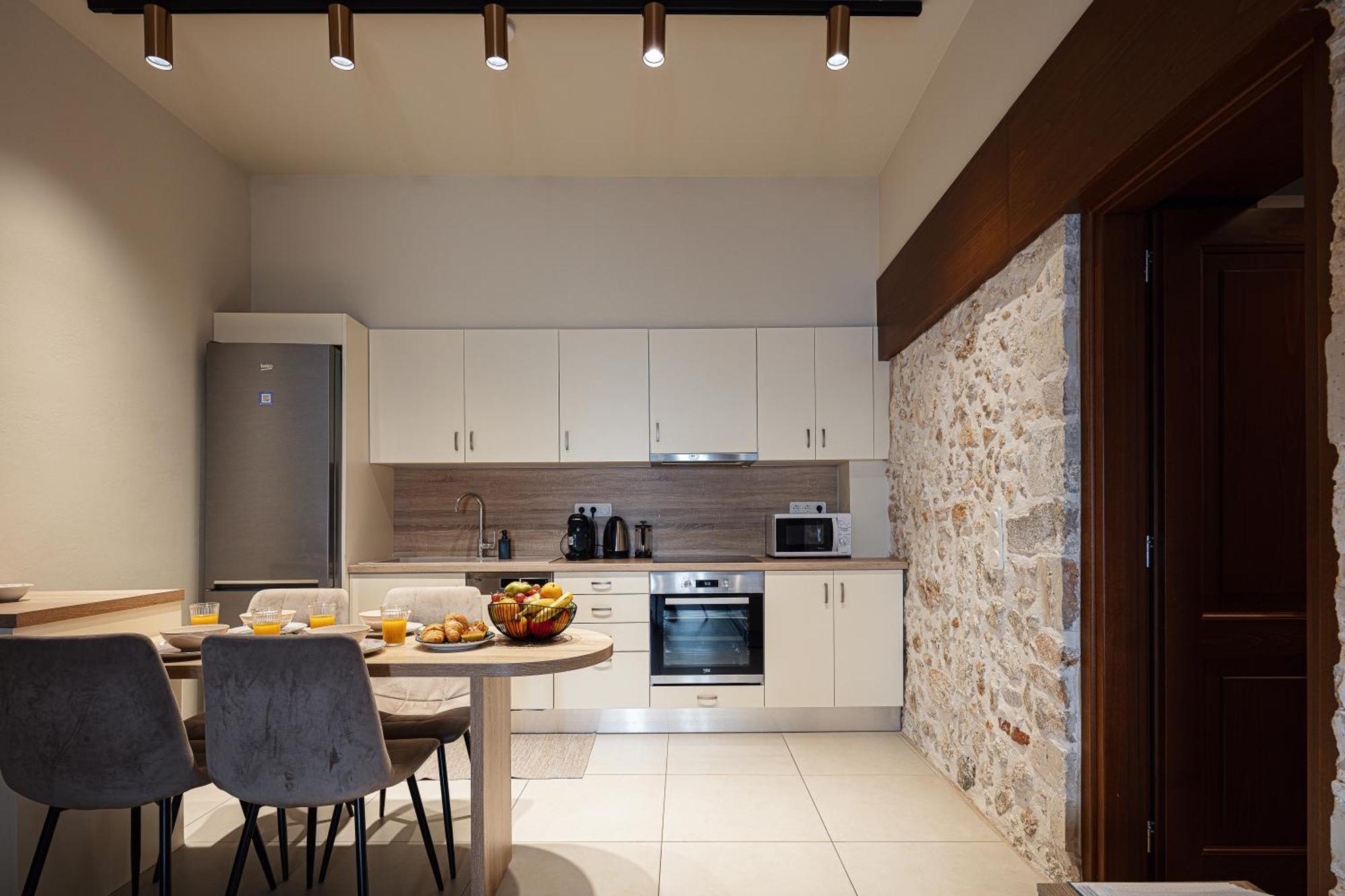 Philikon Luxury Suites 罗希姆诺 外观 照片