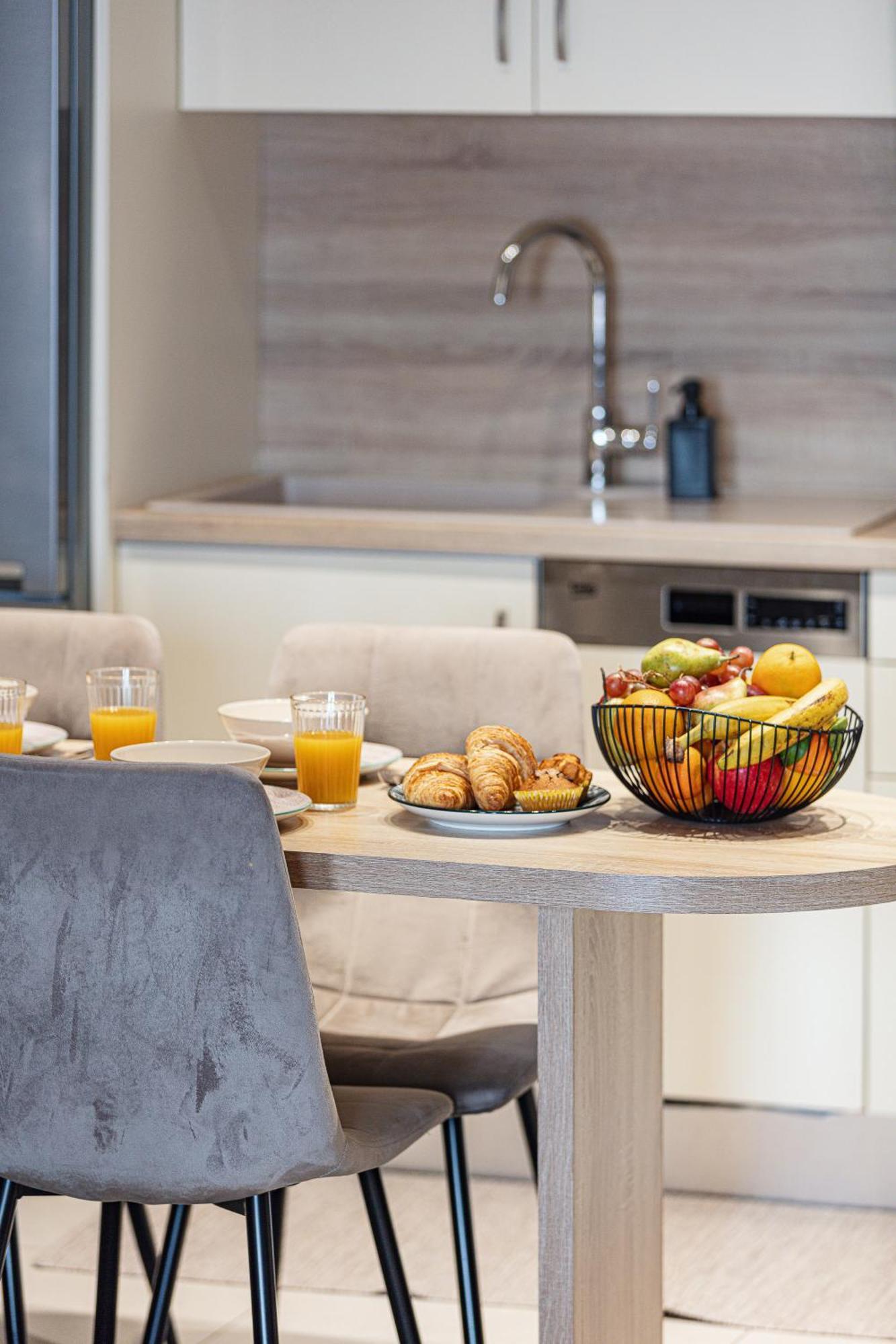 Philikon Luxury Suites 罗希姆诺 外观 照片