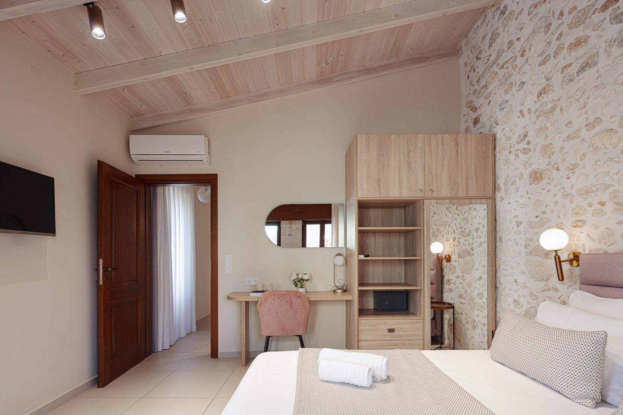 Philikon Luxury Suites 罗希姆诺 外观 照片