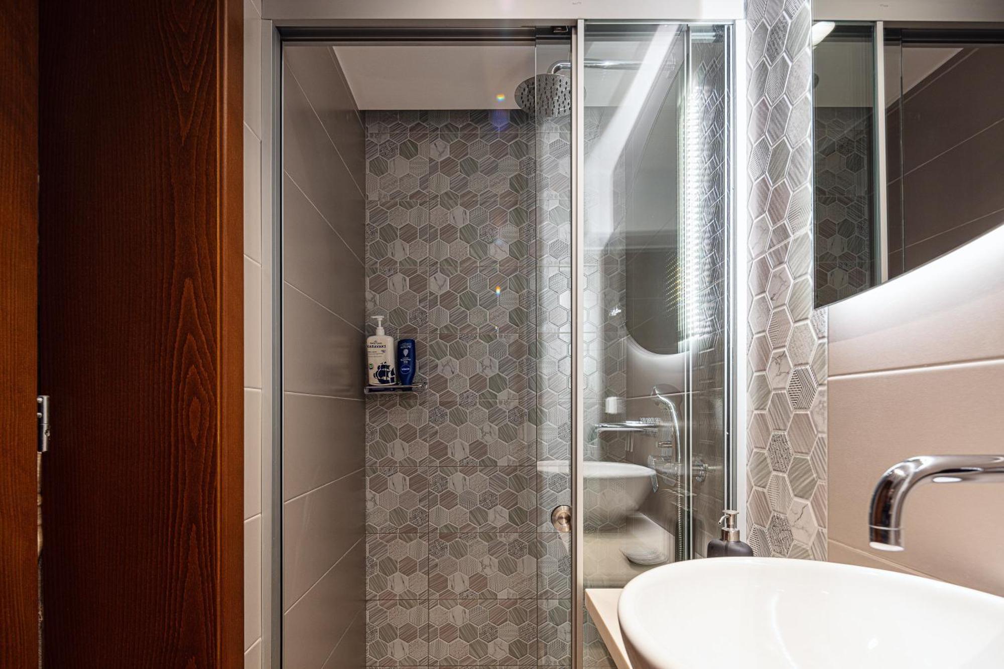 Philikon Luxury Suites 罗希姆诺 外观 照片